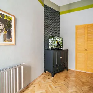 3bdr Oasis In The Heart Of , Prague Czech Republic