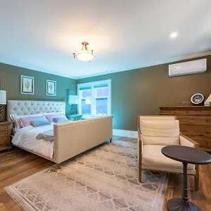 Shaughnessy Cozy Bedrooms Vancouver