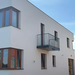 Familyvilla, New 4 Luxury Big Apartments, Parking , Prague Czech Republic